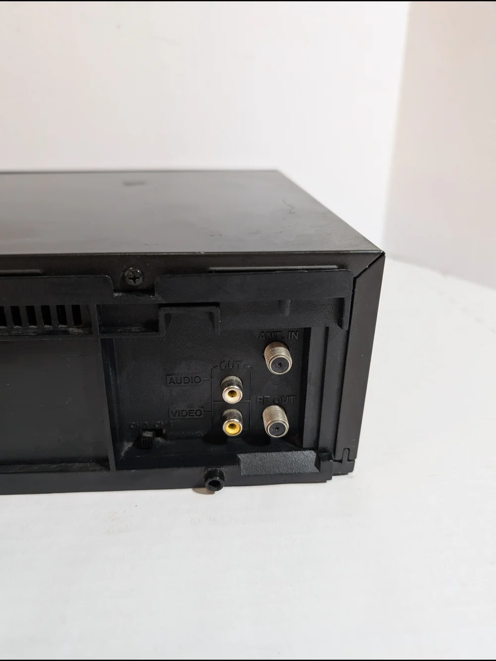 JVC HR-VP54U VCR Plus Hi-Spec Drive 4 Head _ Tested _ No Remote